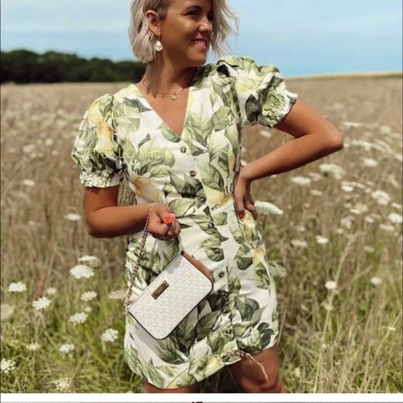 H&M Dresses & Skirts - ⚡️⚡️⚡️H&M Lemon Linen Dress